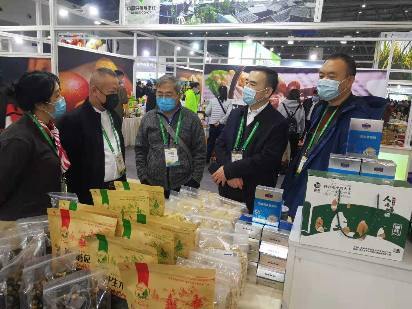 吉林供銷(xiāo)特色農(nóng)產(chǎn)品閃耀第十八屆農(nóng)交會(huì)，山城重慶共品關(guān)東風(fēng)味